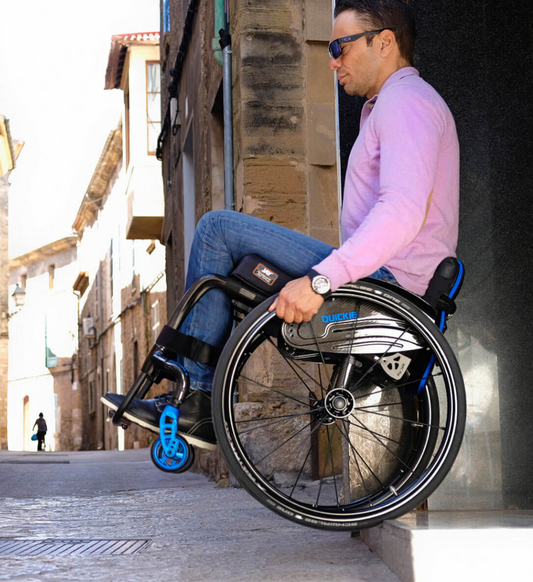 Quickie Krypton R Rigid Carbon Wheelchair